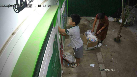 華展貓先生，智能廢品回收箱，廢品回收加盟，舊衣服回收柜