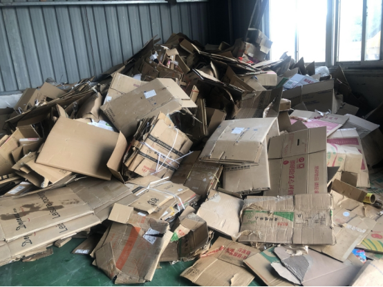 貓先生智能廢品回收箱，再生資源收集柜，小區(qū)垃圾回收站生產廠家