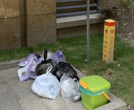 垃圾分類，小區(qū)垃圾分類