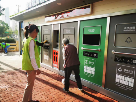 江蘇貓先生智能分類(lèi)垃圾房，清潔小屋，垃圾分類(lèi)收集站生產(chǎn)廠(chǎng)家